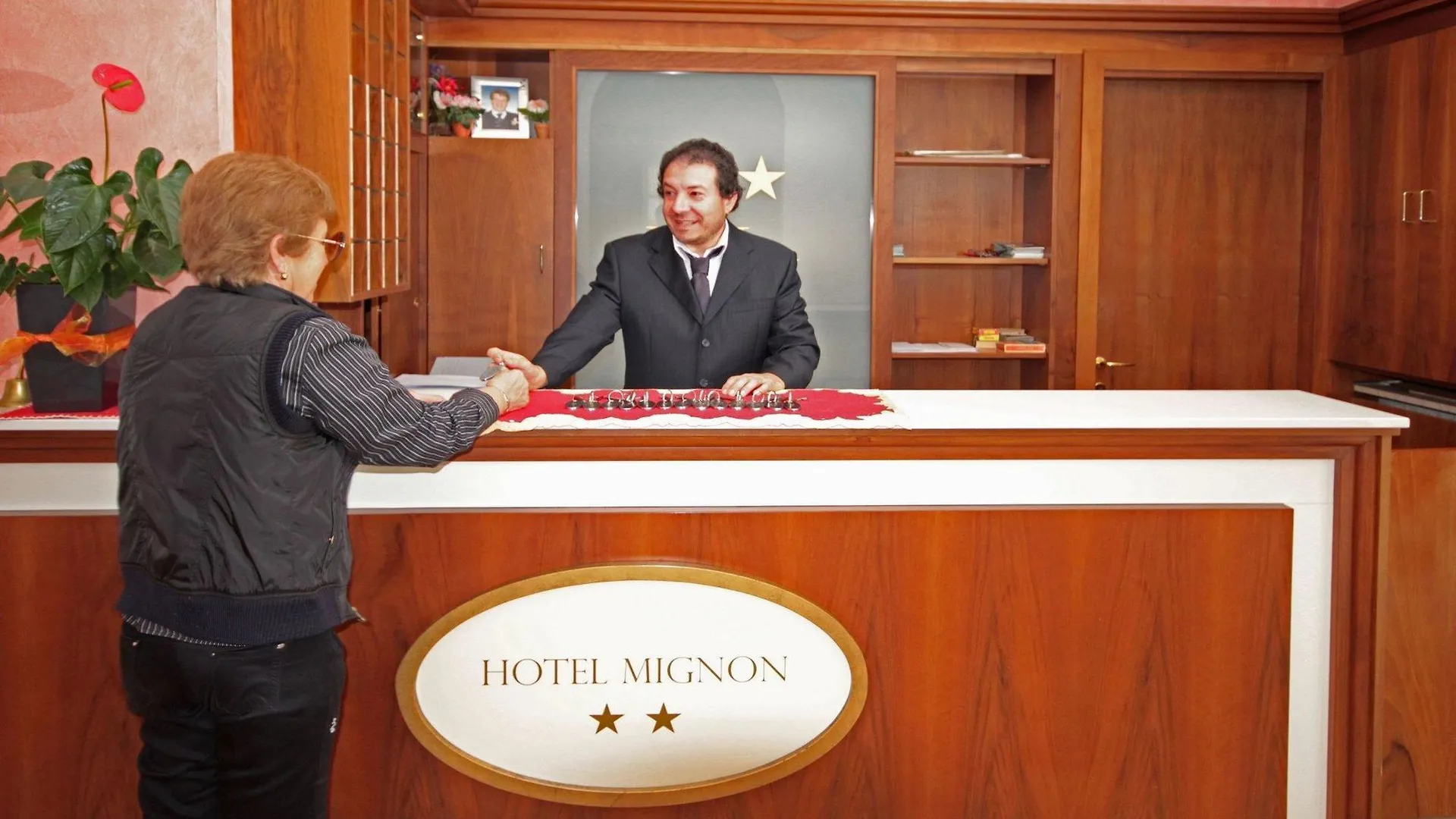 Hotel Mignon アラッシオ